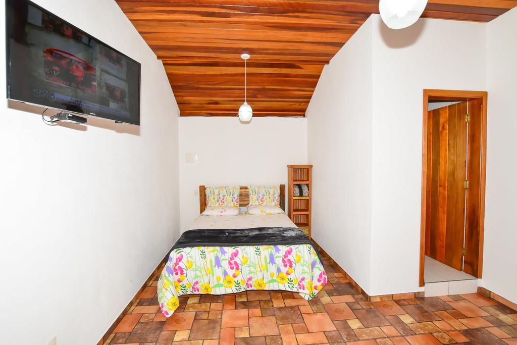 Pousada Bruxa Marela Monte Verde  Exterior foto
